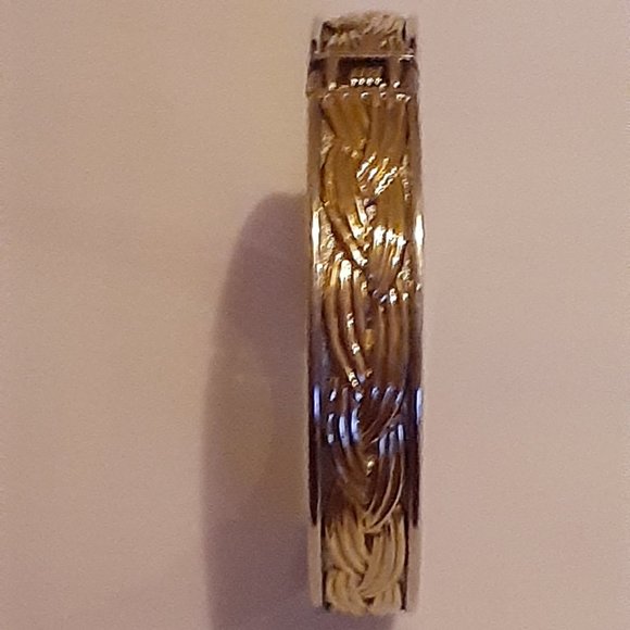 Bangle bracelet - Picture 1 of 1